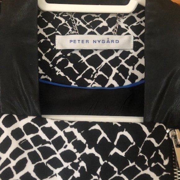 Peter Nygard Jacket - Picture 6 of 6